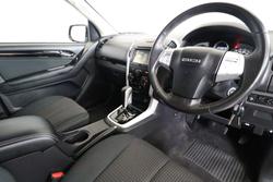 2021 Isuzu MU-X LS-M