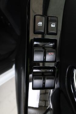 2021 Isuzu MU-X LS-M