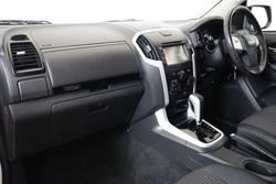 2021 Isuzu MU-X LS-M