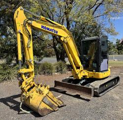 2023 Komatsu Pc55mr-5