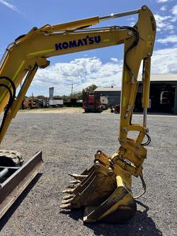 2023 Komatsu Pc55mr-5