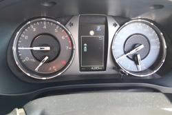 2024 Toyota
Hilux Workmate