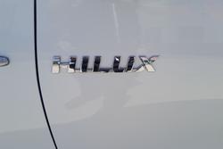 2024 Toyota
Hilux Workmate