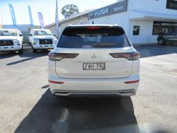 2025 Mitsubishi Outlander Exceed Tourer