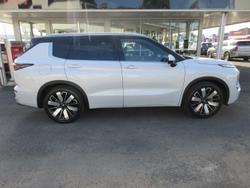 2025 Mitsubishi Outlander Exceed Tourer