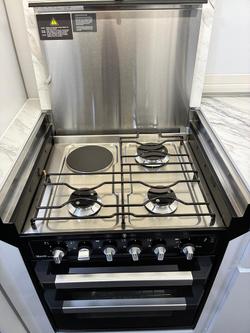 2025 JB Caravans Scorpion Sting 23'6 Rd Cafe