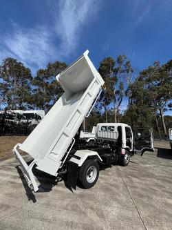 2025 Fuso Canter 815 815 TIPPER White