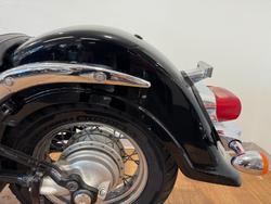 2006 Suzuki VL800 (BOULEVARD C50) Black