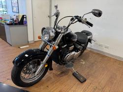 2006 Suzuki VL800 (BOULEVARD C50) Black
