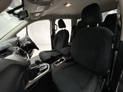 2019 Nissan Navara ST-X