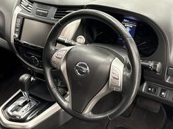 2019 Nissan Navara ST-X