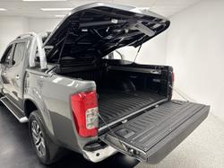 2019 Nissan Navara ST-X