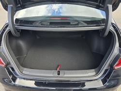 2024 MG MG5 Vibe MY24 Black Pearl