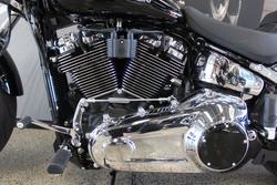 2025 Harley-davidson FXBR BREAKOUT (117) VIVID BLACK
