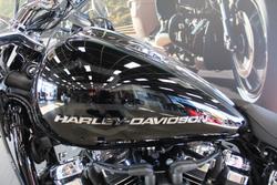 2025 Harley-davidson FXBR BREAKOUT (117) VIVID BLACK
