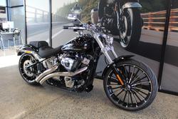2025 Harley-davidson FXBR BREAKOUT (117) VIVID BLACK