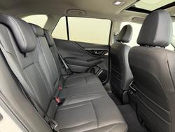 2025 Subaru Outback AWD Touring