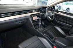 2022 Volkswagen Passat 162TSI Elegance
