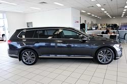 2022 Volkswagen Passat 162TSI Elegance