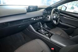 2023 Mazda 3 G20 Evolve