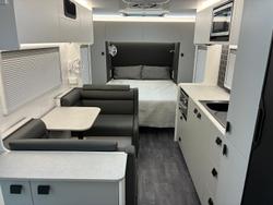 2025 New Age Caravans Manta Ray Mr19er Expedition