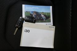 2022 Hyundai
i30