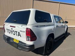 2019 Toyota
Hilux SR