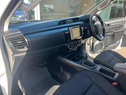 2019 Toyota
Hilux SR
