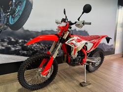2025 BETA RR 390 X-PRO 4T EFI RED