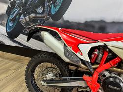 2025 BETA RR 390 X-PRO 4T EFI RED