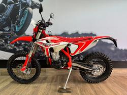 2025 BETA RR 390 X-PRO 4T EFI RED