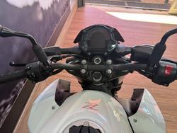 2022 Kawasaki Z400 WHITE