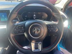 2024 MG MG5 Essence