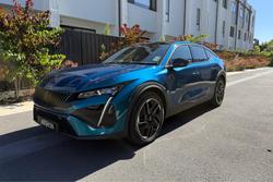 2025 Peugeot 408 GT Premium Hybrid