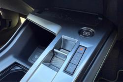 2025 Peugeot 408 GT Premium Hybrid