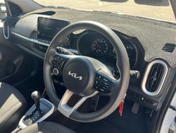 2023 Kia
                Picanto S