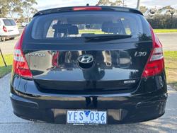 2011 Hyundai i30 SX FD MY11 Phantom Black