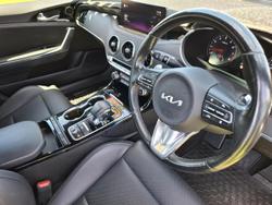 2022 Kia Stinger 330S