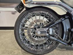 2014 Harley-Davidson Breakout 103 (FXSB) Softail Gold