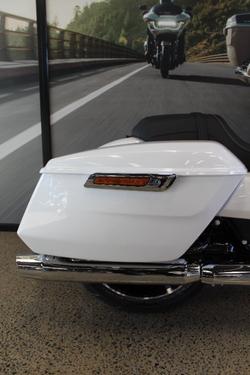 2024 Harley-davidson FLHX STREET GLIDE (117) WHITE ONYX PEARL