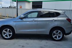 2020 Haval
                H2 LUX
