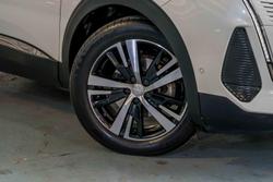 2021 Peugeot 3008 GT P84 MY21 Pearl White