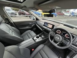 2025 Nissan X-TRAIL TI