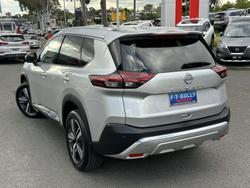 2025 Nissan X-TRAIL TI
