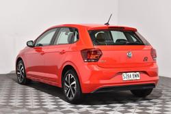 2018 Volkswagen Polo beats