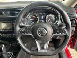 2017 Nissan
X-TRAIL ST