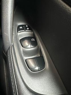 2017 Nissan
X-TRAIL ST