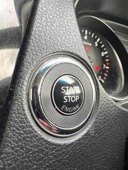 2017 Nissan
X-TRAIL ST