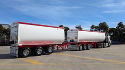 Bruce Rock Engineering B Double Grain Stag