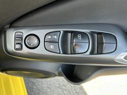 2024 Nissan JUKE ST+